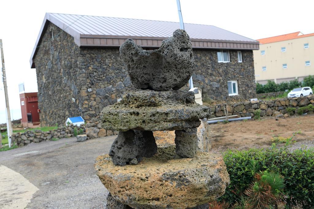 Maison Sondemul Guesthouse Jeju by Eksteriør bilde